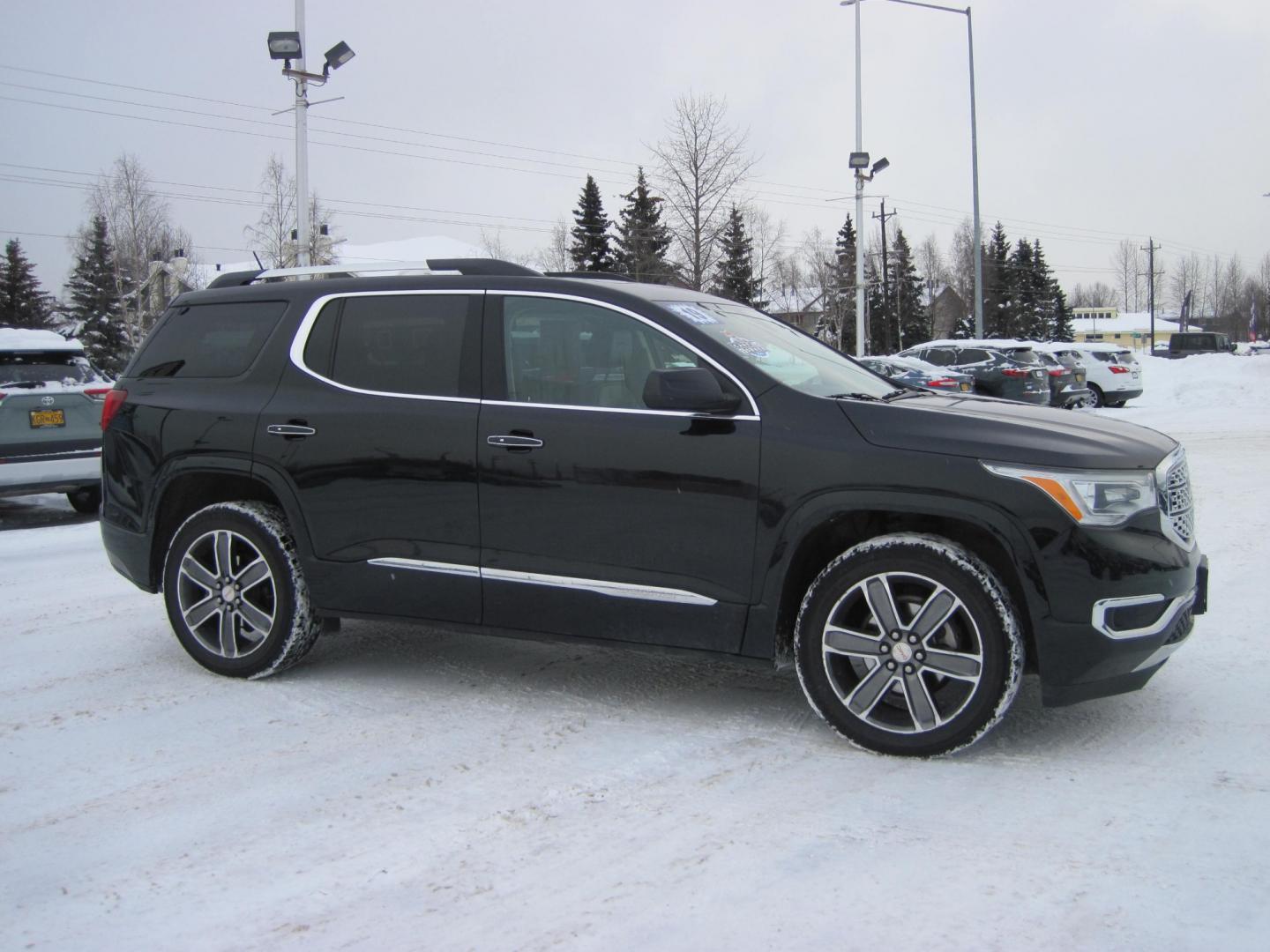 2019 black /black GMC Acadia Denali AWD (1GKKNXLS8KZ) with an 3.6L V6 DOHC 24V engine, 6A transmission, located at 9530 Old Seward Highway, Anchorage, AK, 99515, (907) 349-3343, 61.134140, -149.865570 - Loaded GMC Acadia Denali AWD come take a test drive. - Photo#2